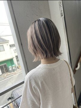 ブロッサム 北浦和店 レイヤーボブハイライトバレイヤージュベージュ北浦和髪質改善