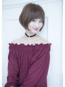 ラ フォルム(La forme) 大人可愛いショートボブ