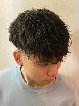 ヒロギンザ 新橋日比谷口店(HIRO GINZA) ツーブロフェードスペインカール/ハイライト/束感/波巻き