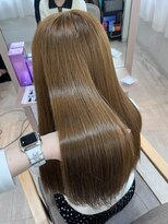 エルバイラビス 大宮(elu by lovis)&nbsp;《chihina》マロンベージュ/ブリーチなし/艶カラー/韓国/大宮