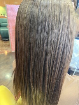 アルファレイズドゥ(alphareizdeux) 透明感カラー