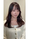 小顔になれるナチュラルレイヤー: 透明感ラベンダーブラウン