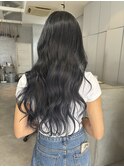 ブリーチ履歴からのネイビーブラック！