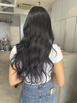 ミント(mint) ブリーチ履歴からのネイビーブラック！