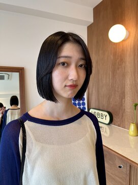 ロビー(LOBBY) パツッとボブ