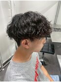 スペインカールスパイキーショートブルーブラックフェザーパーマ