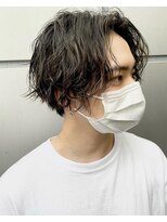 キャンバス バイ ネオリーブ 横浜西口(Canvas by neo.)&nbsp;横浜★センターパート縦落ちスパイラルパーマ