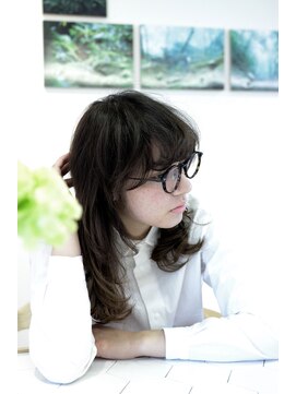 スタジオ エット(studio ett) 【外国人風】ロングスタイル 毛先カール強めで雰囲気良く