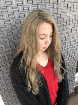 ルシード スタイル レクラ 栄生店(L'UCIDO STYLE L'eclat) ハイトーンブロンドヘア