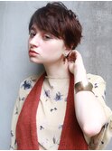 透けるニュアンスhandsomeショート