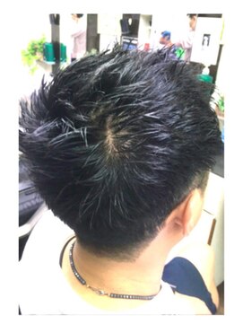 カットハウススペース 人形町 メンズウェットルーズバーバースパショート30代　40代　50代