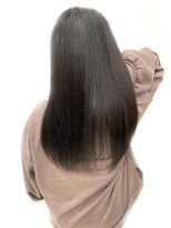 レヴィア(revia)&nbsp;#ダークトーンでサラツヤ[水戸/髪質改善/ヘッドスパ]