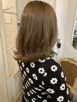 アミュレ(Amule)&nbsp;透明感アップ柔らかニュアンスオリーブベージュ梅ヶ丘美容室