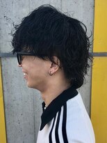 ヒュイル バイ ニアウ(Hwyl by Niau)&nbsp;メンズマッシュウルフパーマスパイラルパーマニュアンスパーマ