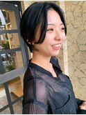 センターパート/黒髪ショート/大人ショート/ひし形シルエット