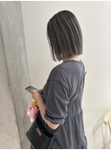 YOKE 20代30代大人ボブ切りっぱなしボブミルクティーアッシュ