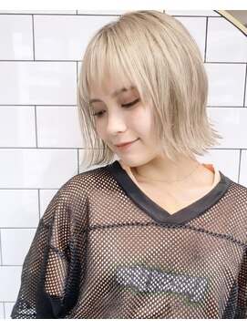 ミエルヘアーエスト 新宿店(mielhair est) ホワイトベージュ