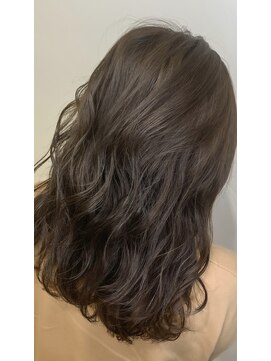 ファムバイアヴァンス(Femme by AVANCE.) 【@篠澤】大人暗髪カラー