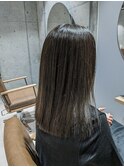 オリーブブラウン