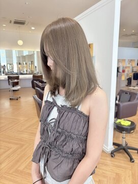 コワファースト  させぼ五番街店(COIFF1RST) オリーブベージュ