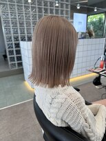 サンク 原宿 表参道(cinq) 顎下ボブヘーゼルグレージュミルクティーカラーインナーカラー