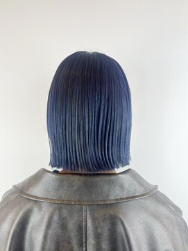 ヘアデザイン アンジェロカフェ(Hair Design Angelo cafe) ディープブルー/切りっぱなしボブ/20代30代