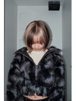 オーパスバイアンブルリュクス 池袋(Opus by ambleluxe)&nbsp;ブロックカラー/ミディアムレイヤー/抜きっぱなしブロンド