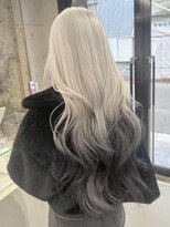 ソル ジングウマエ(SOL JINGUMAE)&nbsp;mayu//ホワイトブロンドブラックエンドカラールーツデザイン