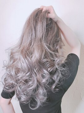 ヴォーグ美容室 タクト店 グレージュカラー