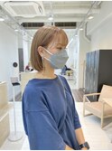 大人ベージュ
