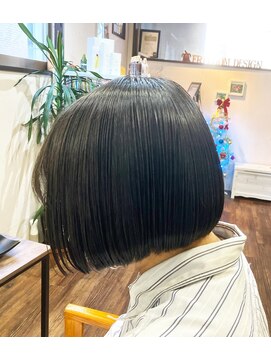 フリーダムデザイン(FreeDoM Design hair&nail) つやつやミニボブ