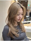 韓国ヘアーハッシュカットレイヤーカットグレージュブリーチ無し