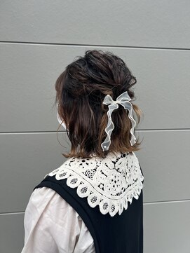 アム(am) ハーフアップアレンジ