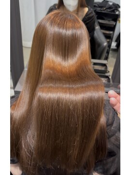 ボンズサロン オモテサンドウ(BONDZSALON OMOTESANDO) 髪質改善&縮毛矯正×酸性ストレート【表参道駅,原宿駅】