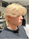 ケアブリーチホワイトブロンドメンズヘアセンターパートウルフ