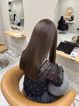 シカ 神戸三宮元町店(Cica) 髪質改善 UPTOGLOSS 神戸三宮元町 美髪 縮毛矯正