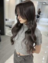 ユーフォリア 池袋東口駅前店(Euphoria)&nbsp;韓国風レイヤーロングヨシンモリ◎シースルーバング×艶カラー