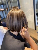 ニーイチイチ(211)&nbsp;ボブ/デザインカラー/コンパクトボブ