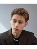 アストラ(ASTRA)&nbsp;MEN’S HAIR/サーフカール/刈り上げセンターパート