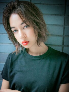 ルティア 池袋(Lutia) 外国人風3Dカラー