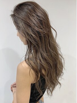 ヘアーワークス ヘルム 渋谷店(HAIR WORKS HELM) 外国人風レイヤースタイル