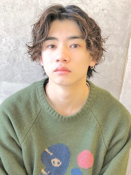 キアラ(Kchiara) センターパート波巻きスパイラル_ツイストスパイラル福岡佐野