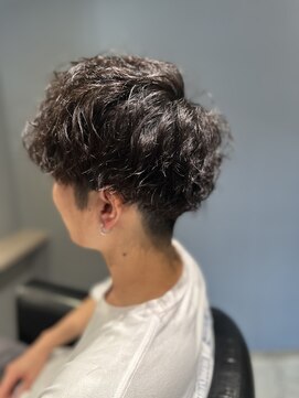 ボルン(BOLEN) ツイストスパイラルパーマ