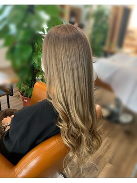 フェイス 日向店(face) ナチュラルベージュ