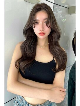 ランズ(LANDS) 顔周りレイヤーカット 【韓国ヘア 大阪 梅田】