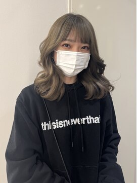 ウィークエンド(WeekenD) オリーブグレージュ