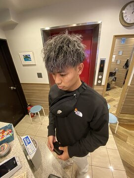 銀座マツナガ 神田店 メンズツーブロツイストスパイラルアップバングショートメッシュ