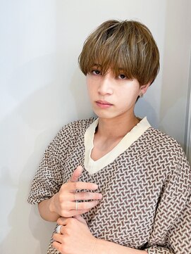 ネオリーブアイム 横浜西口店(Neolive aim) メンズハイトーン刈り上げショートマッシュ☆横浜