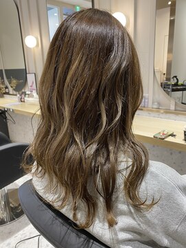 エイト 北千住店(EIGHT) グレージュ