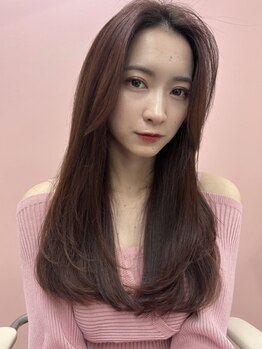 フィガロ ウメダ(FIGARO UMEDA)の写真/【梅田徒歩3分】小顔レイヤーカット＋巻き仕上げ￥4980★SNSで話題の韓国/中華STYLEはFIGAROで決まり☆